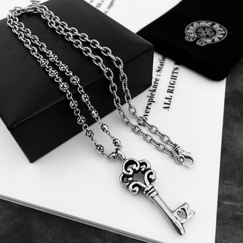Ch**me He**ts necklaces